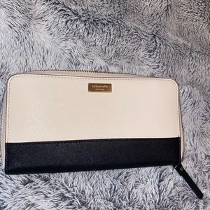 Kate spade wallet✨